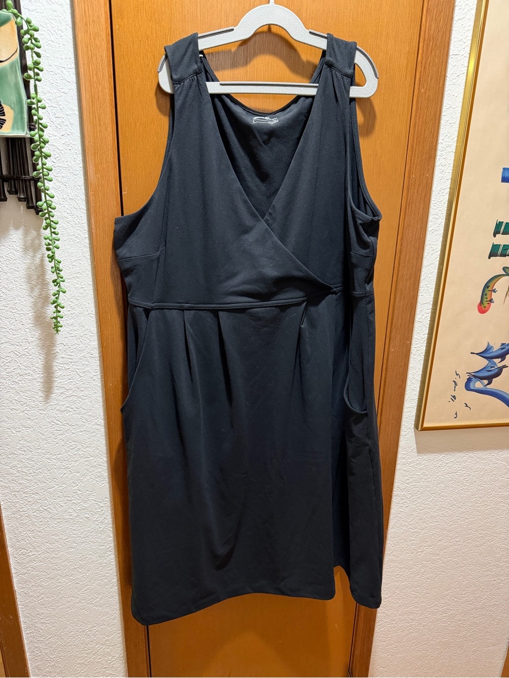 Eddie Bauer Sleeveless Black Wrap-Style Women’s Dress xl